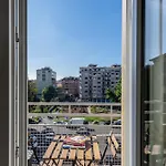 - Duomo And Navigli, Bright With Balcony * Milaan
