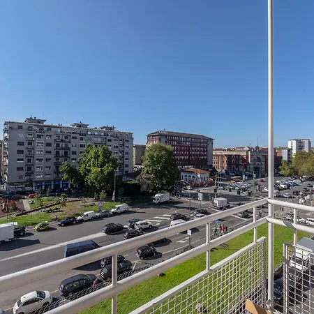 - Duomo And Navigli, Bright With Balcony *